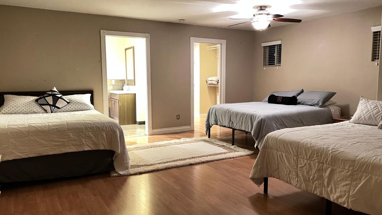 Sweet Spacious 5 Bdrm Home With Pool 라스베이거스 외부 사진